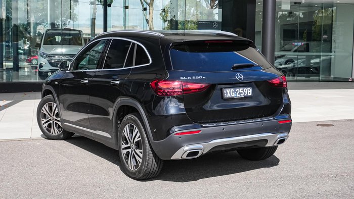 2025 Mercedes-Benz GLA-Class GLA250 e with EQ hybrid technology