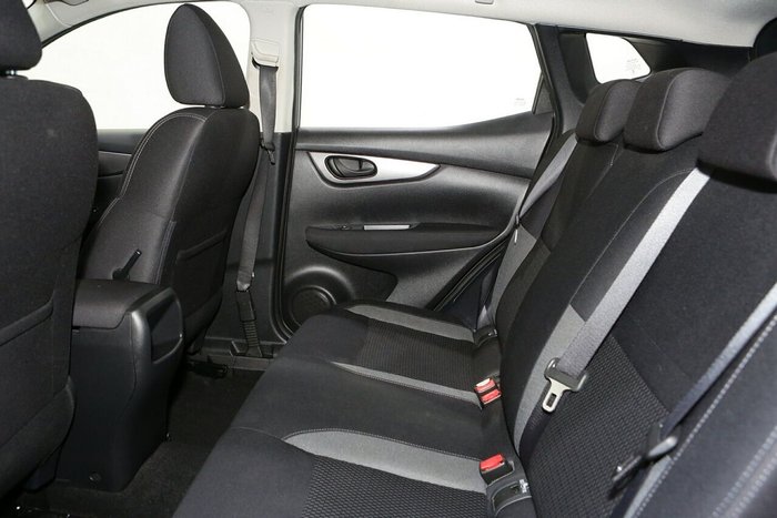 2018 Nissan QASHQAI ST