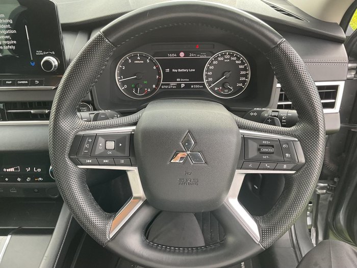 2023 Mitsubishi Outlander LS