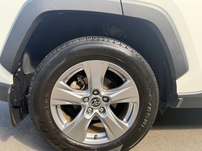 2022 Toyota RAV4 GX