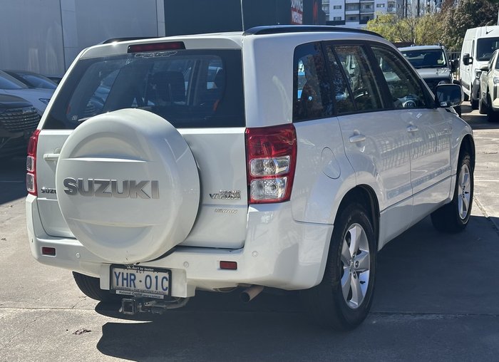 2011 Suzuki Grand Vitara (4x4)