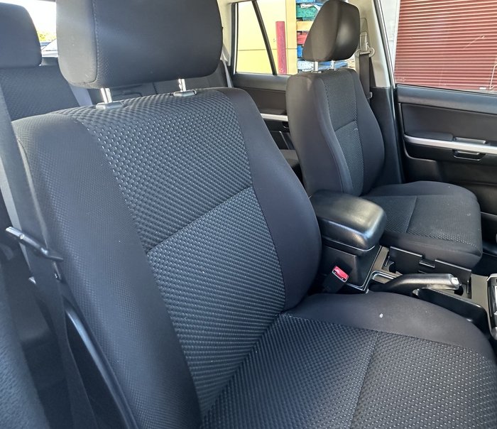 2011 Suzuki Grand Vitara (4x4)