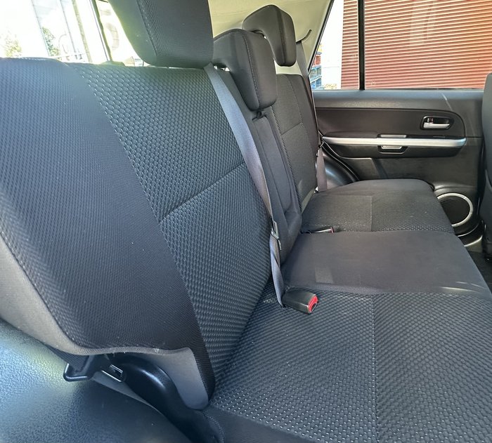 2011 Suzuki Grand Vitara (4x4)