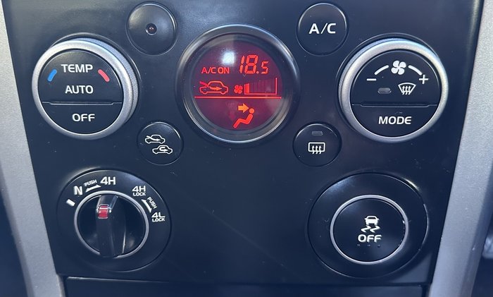 2011 Suzuki Grand Vitara (4x4)