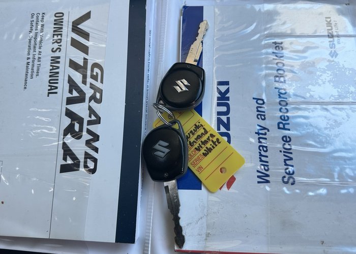 2011 Suzuki Grand Vitara (4x4)