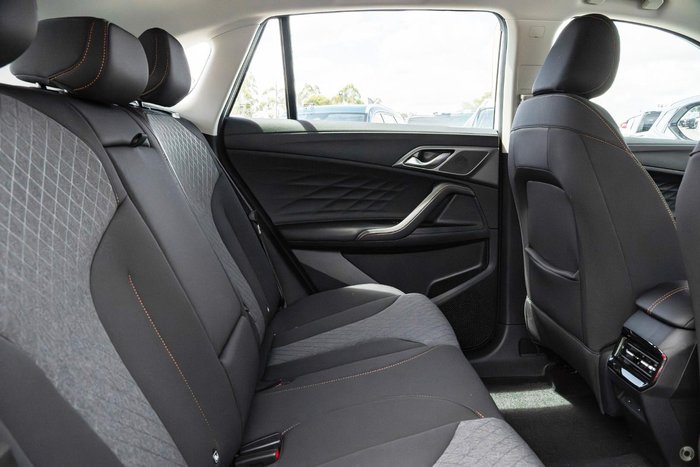 2026 MG HS Hybrid+ Excite