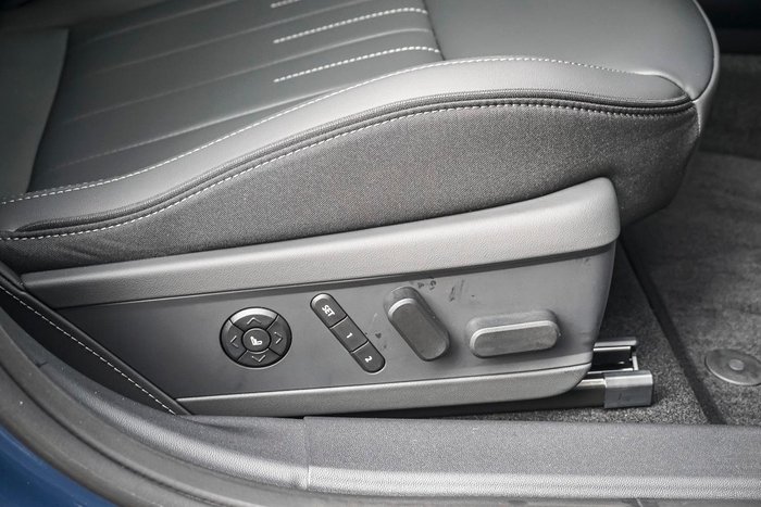 2026 MINI Aceman SE Favoured