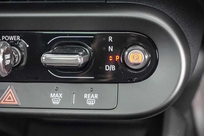 2026 MINI Aceman SE Favoured