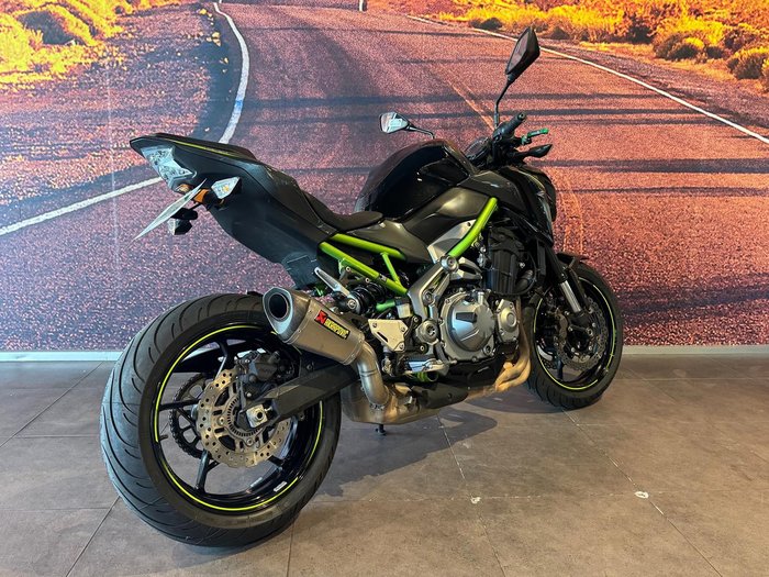 2017 Kawasaki Z900 (ZR900B) Z Green