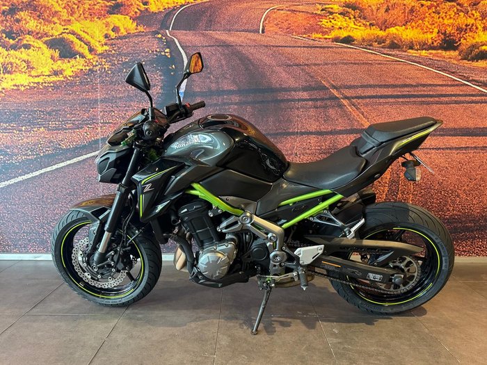 2017 Kawasaki Z900 (ZR900B) Z Green