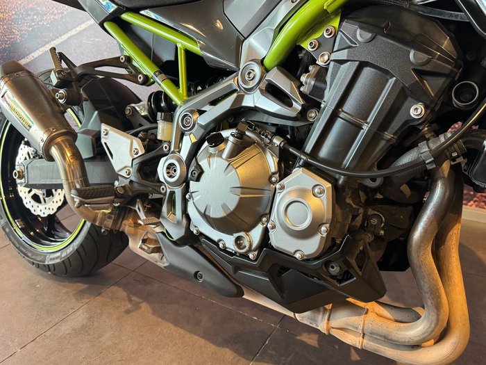 2017 Kawasaki Z900 (ZR900B) Z Green