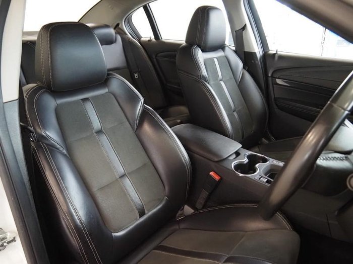 2017 Holden Commodore SV6