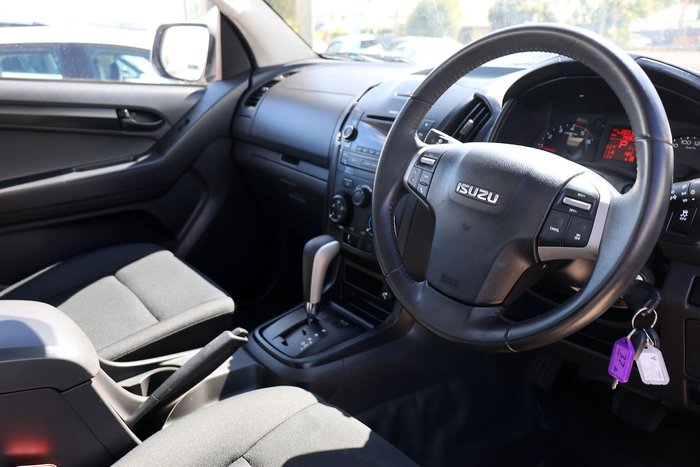 2016 Isuzu D-MAX SX High Ride MY15 4x2 Splash White