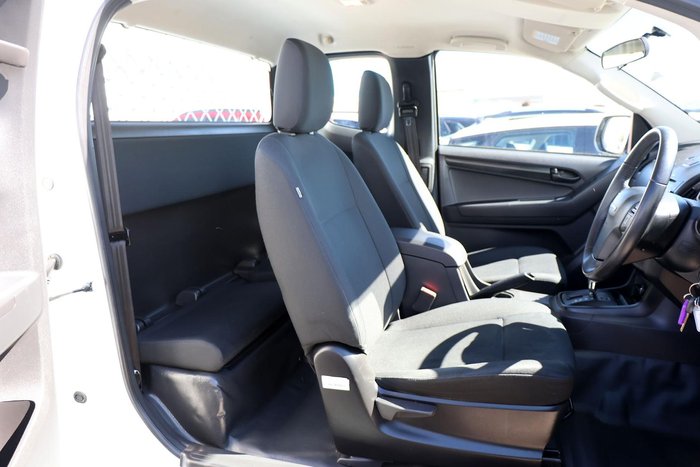 2016 Isuzu D-MAX SX High Ride MY15 4x2 Splash White