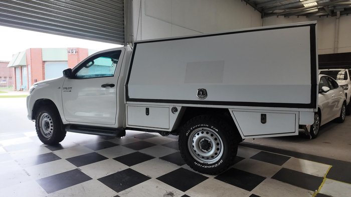 2018 Toyota Hilux SR GUN126R 4X4 Dual Range Glacier White