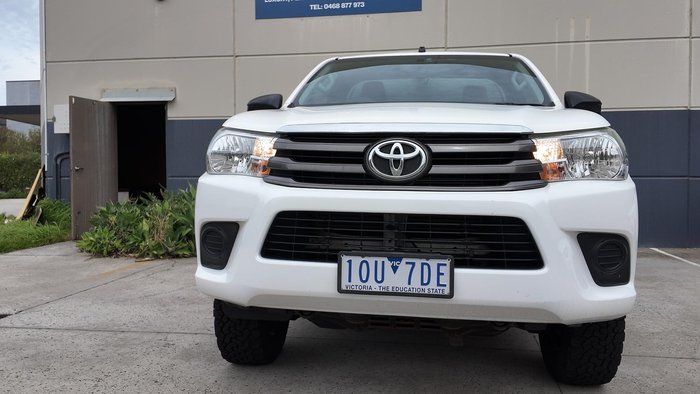 2018 Toyota Hilux SR GUN126R 4X4 Dual Range Glacier White