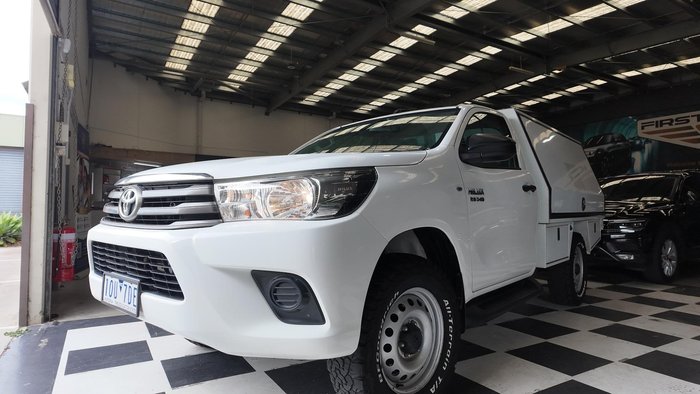 2018 Toyota Hilux SR GUN126R 4X4 Dual Range Glacier White