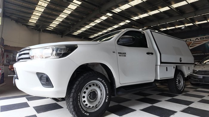 2018 Toyota Hilux SR GUN126R 4X4 Dual Range Glacier White