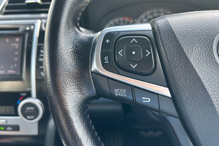 2015 Toyota Camry Atara SX