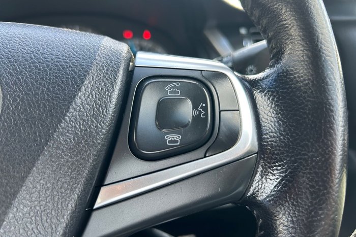 2015 Toyota Camry Atara SX