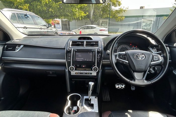 2015 Toyota Camry Atara SX