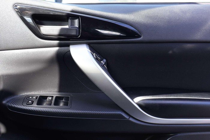 2024 Mitsubishi Eclipse Cross ES