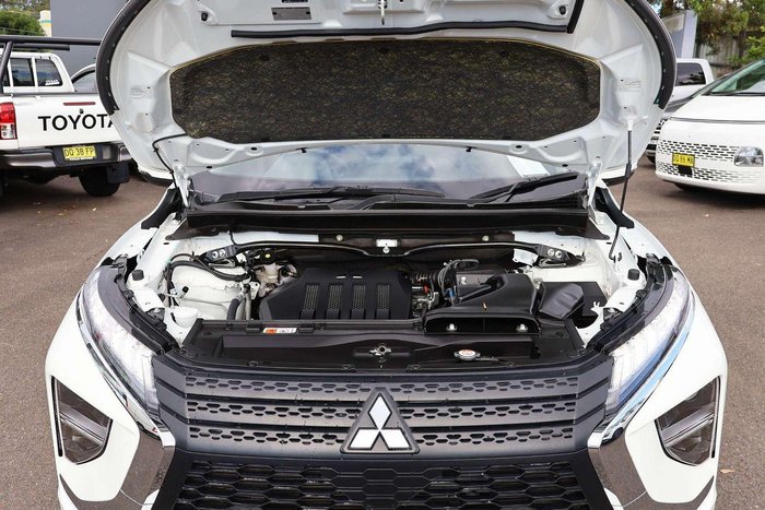 2024 Mitsubishi Eclipse Cross ES