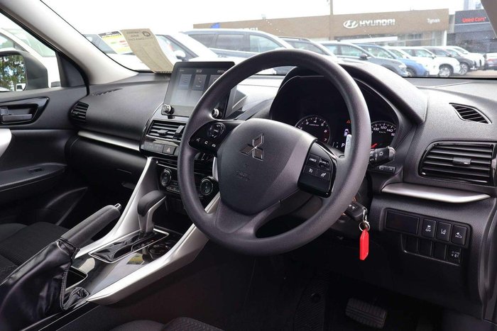 2024 Mitsubishi Eclipse Cross ES