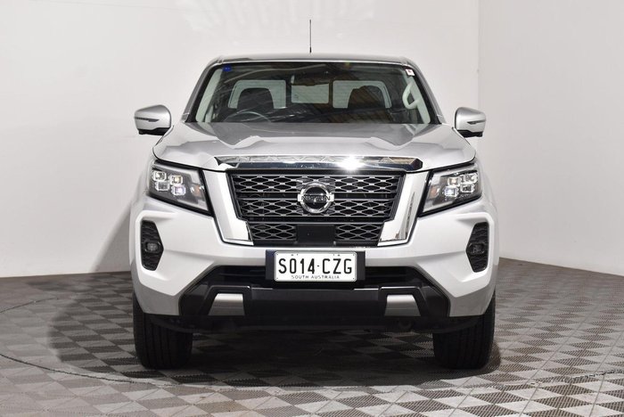2023 Nissan Navara ST-X