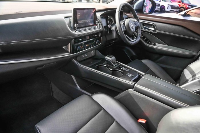 2023 Nissan X-TRAIL ST-L