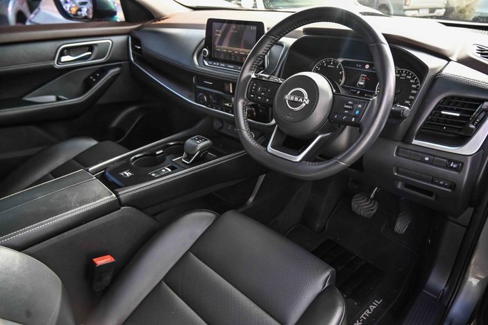 2023 Nissan X-TRAIL ST-L