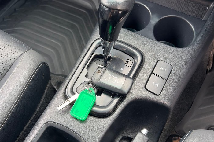 2021 Toyota Hilux Rogue