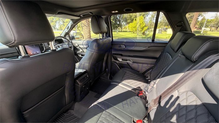 2024 Ford Everest Platinum