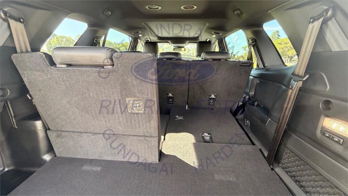 2024 Ford Everest Platinum