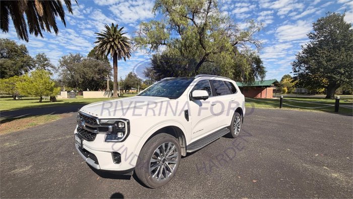 2024 Ford Everest Platinum