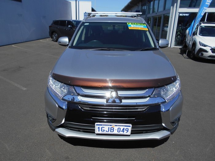 2017 Mitsubishi Outlander LS
