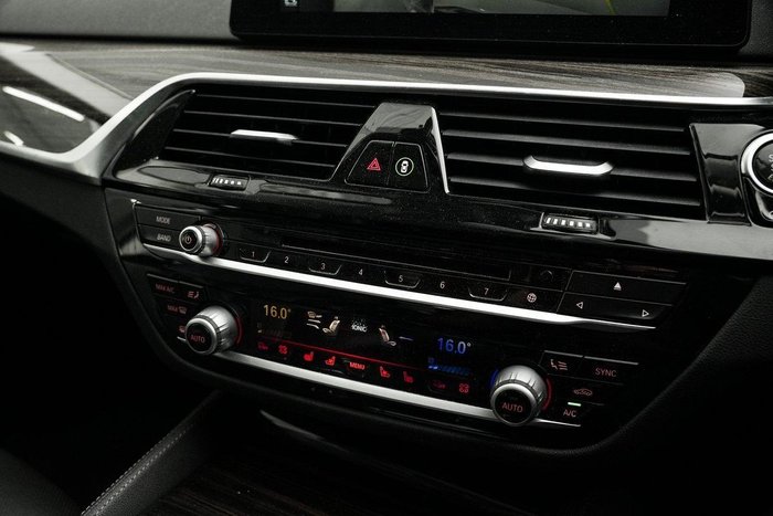 2018 BMW 5 Series 530d Luxury Line