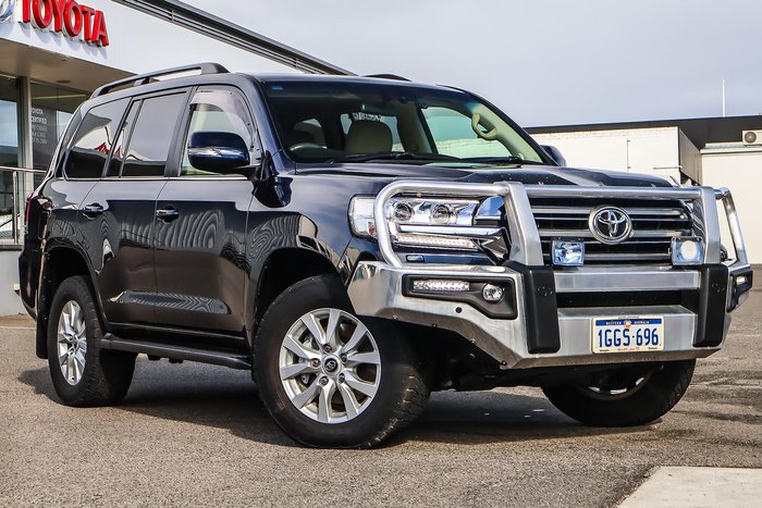2017 Toyota Landcruiser