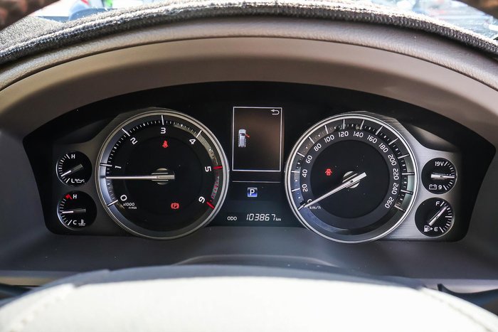 2017 Toyota Landcruiser VX