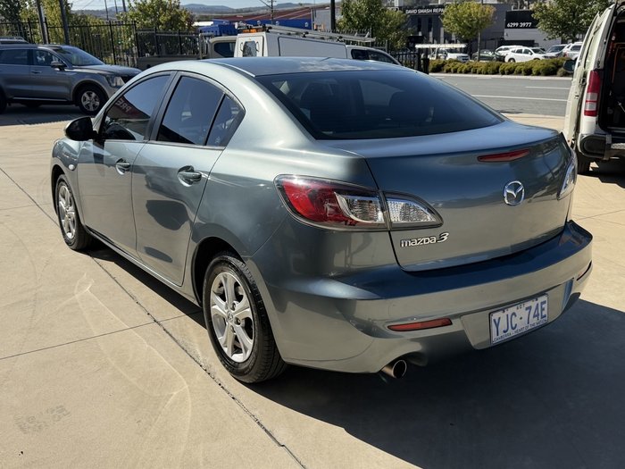 2010 Mazda 3 Neo
