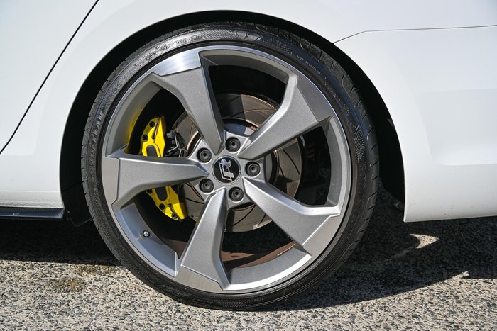 2017 Volkswagen Golf R Grid Edition