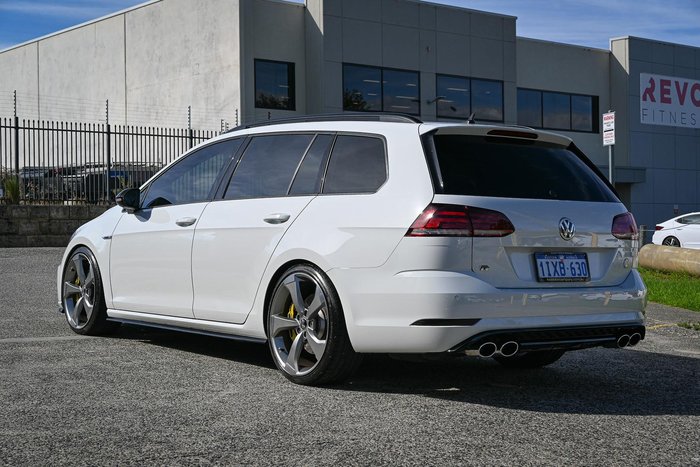 2017 Volkswagen Golf R Grid Edition