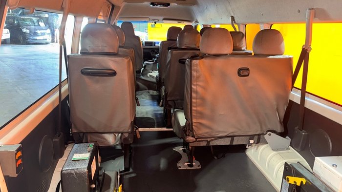 2011 Toyota Hiace Commuter