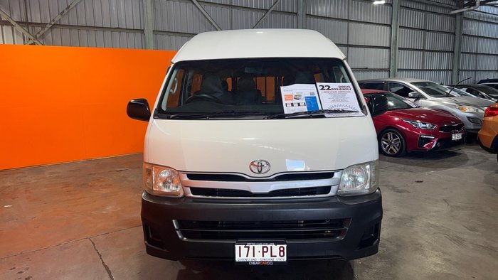 2011 Toyota Hiace Commuter