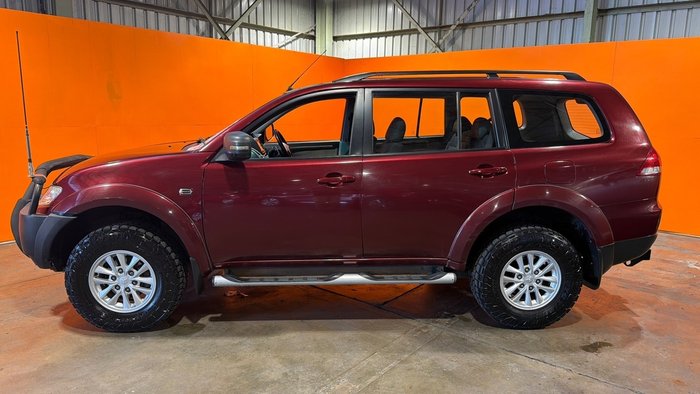 2013 Mitsubishi Challenger