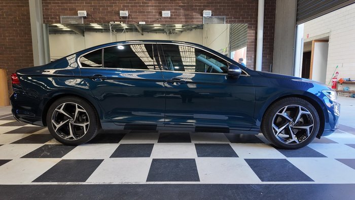 2021 Volkswagen Passat 140TSI Proline B8 Aquamarine Blue