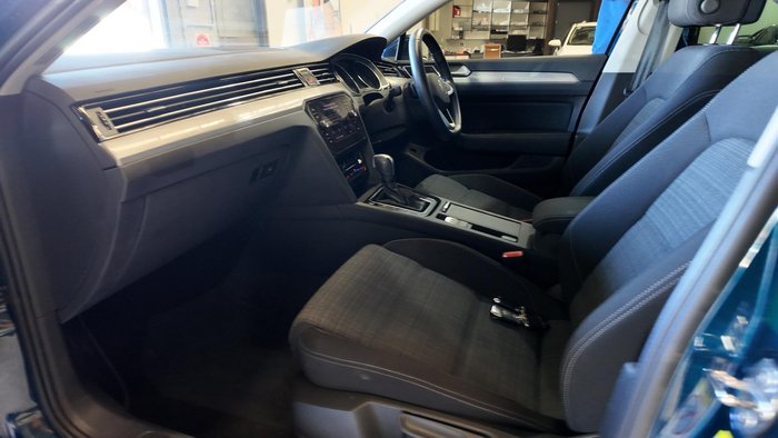 2021 Volkswagen Passat 140TSI Proline B8 Aquamarine Blue