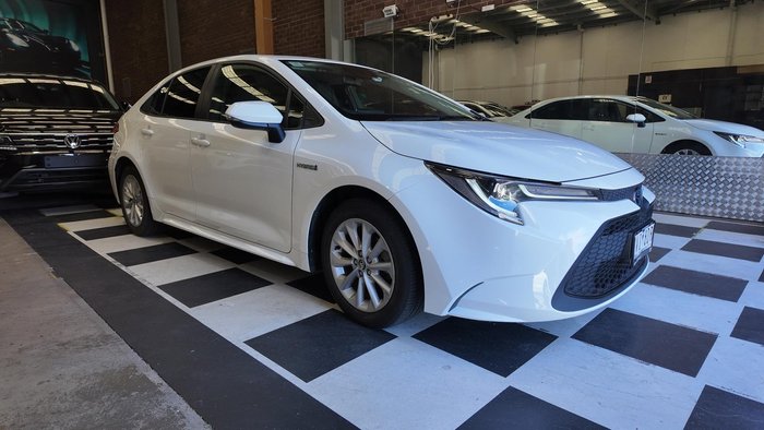 2021 Toyota Corolla SX Hybrid ZWE211R Glacier White