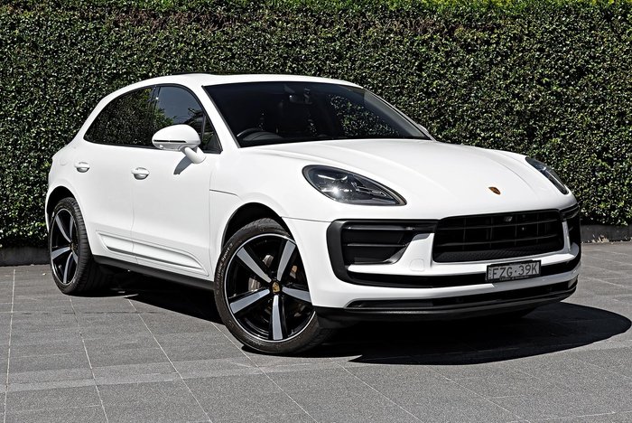 2023 Porsche Macan