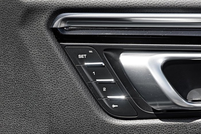 2023 Porsche Macan